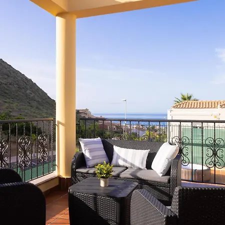Exclusive With Private Pool 1 Kilometer From Cristianos Apartamento Los Cristianos (Tenerife)